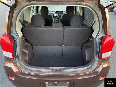 2015 Toyota Porte - Thumbnail