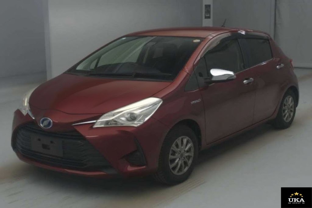 2017 Toyota Vitz