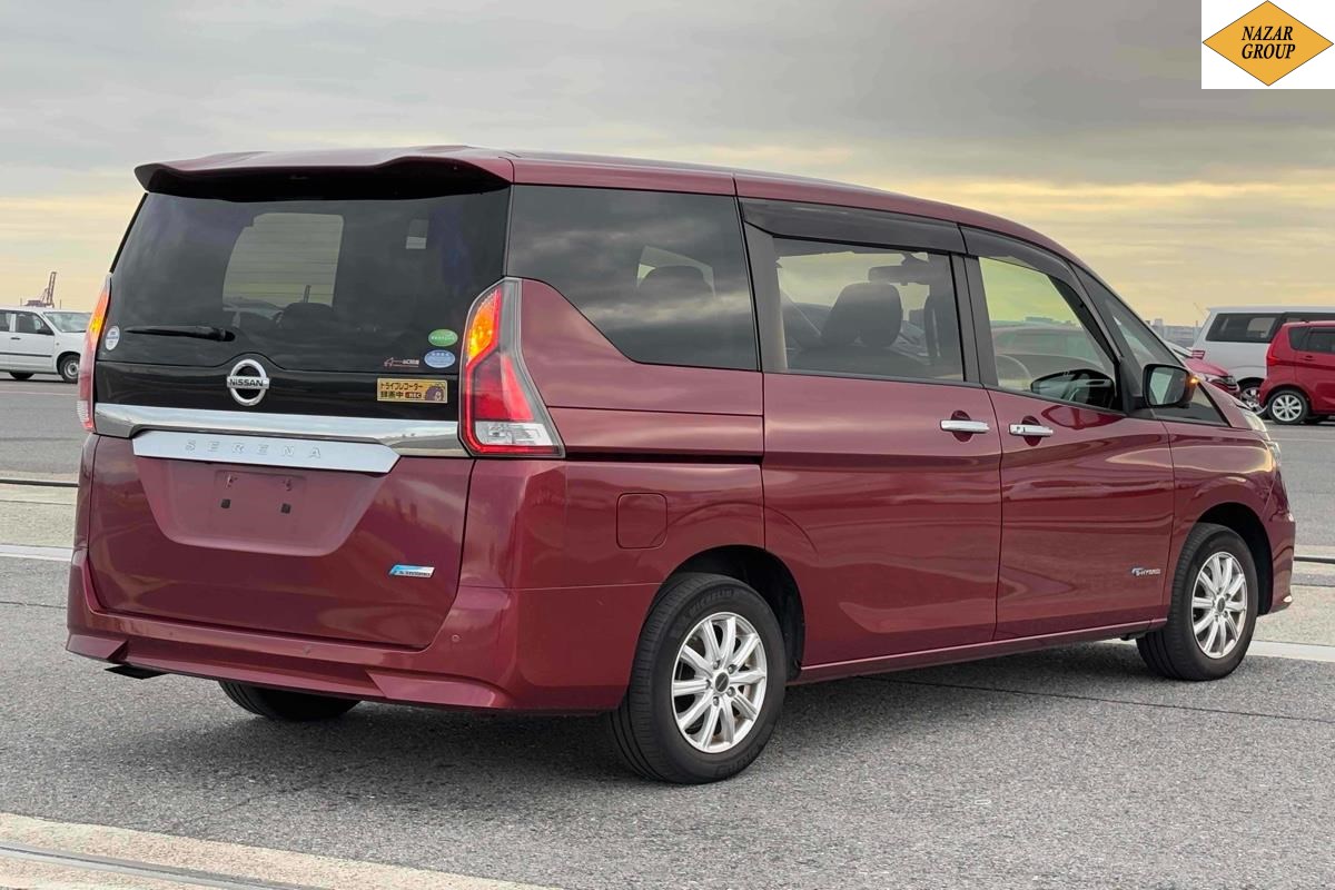 2017 Nissan Serena