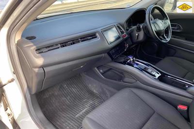 2014 Honda Vezel - Thumbnail