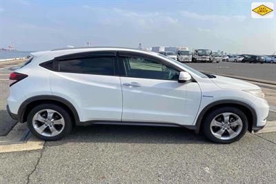 2014 Honda Vezel - Thumbnail