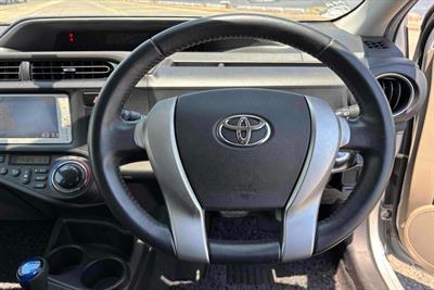 2012 Toyota Aqua - Thumbnail
