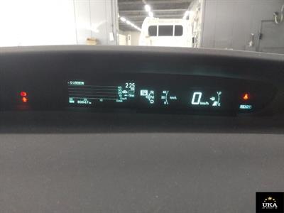 2015 Toyota Prius - Thumbnail