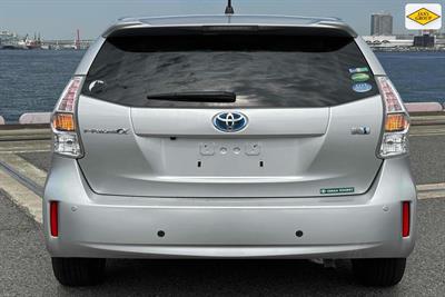 2013 Toyota Prius - Thumbnail