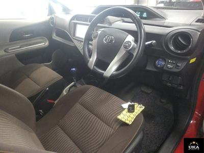 2012 Toyota Aqua - Thumbnail