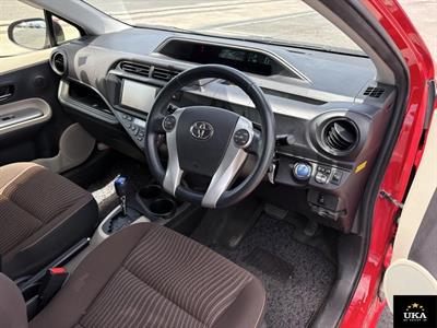 2012 Toyota Aqua - Thumbnail
