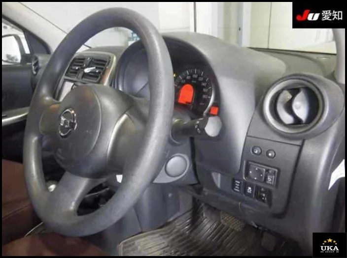 2015 Nissan March