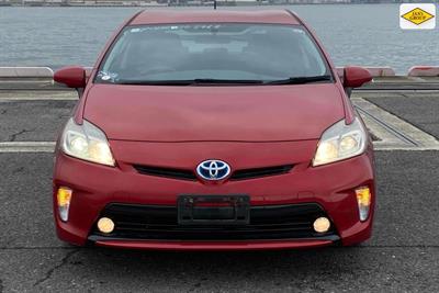2012 Toyota Prius - Thumbnail