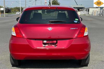 2014 Suzuki Swift - Thumbnail