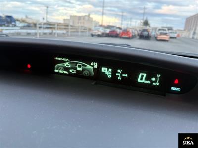 2015 Toyota Prius - Thumbnail