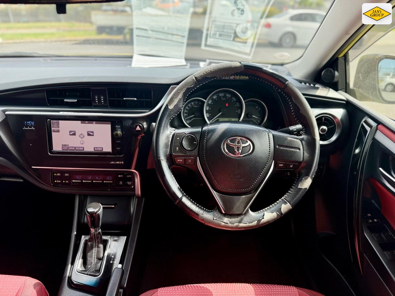 2016 Toyota Auris