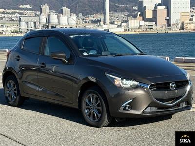 2017 Mazda Demio