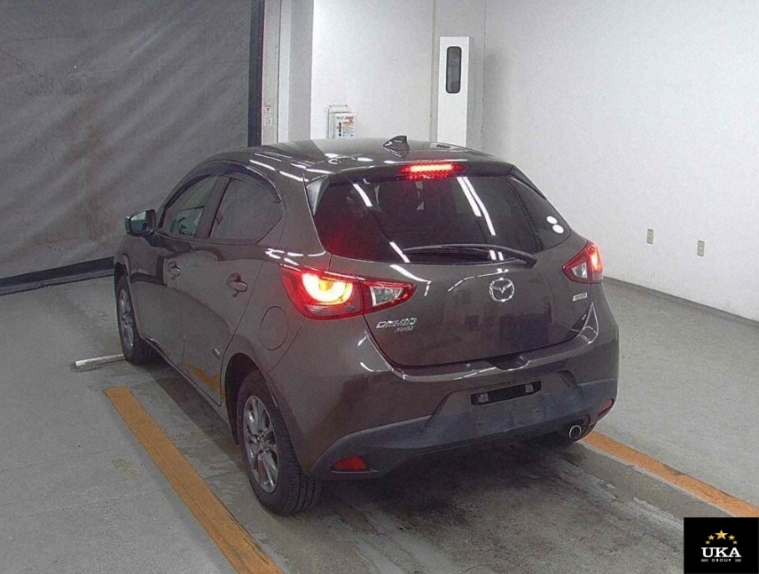 2017 Mazda Demio