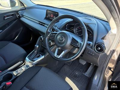 2017 Mazda Demio - Thumbnail