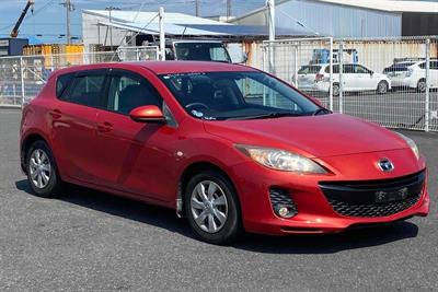 2013 Mazda Axela