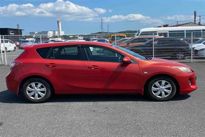 2013 Mazda Axela - Thumbnail