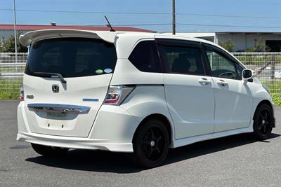 2013 Honda Freed - Thumbnail