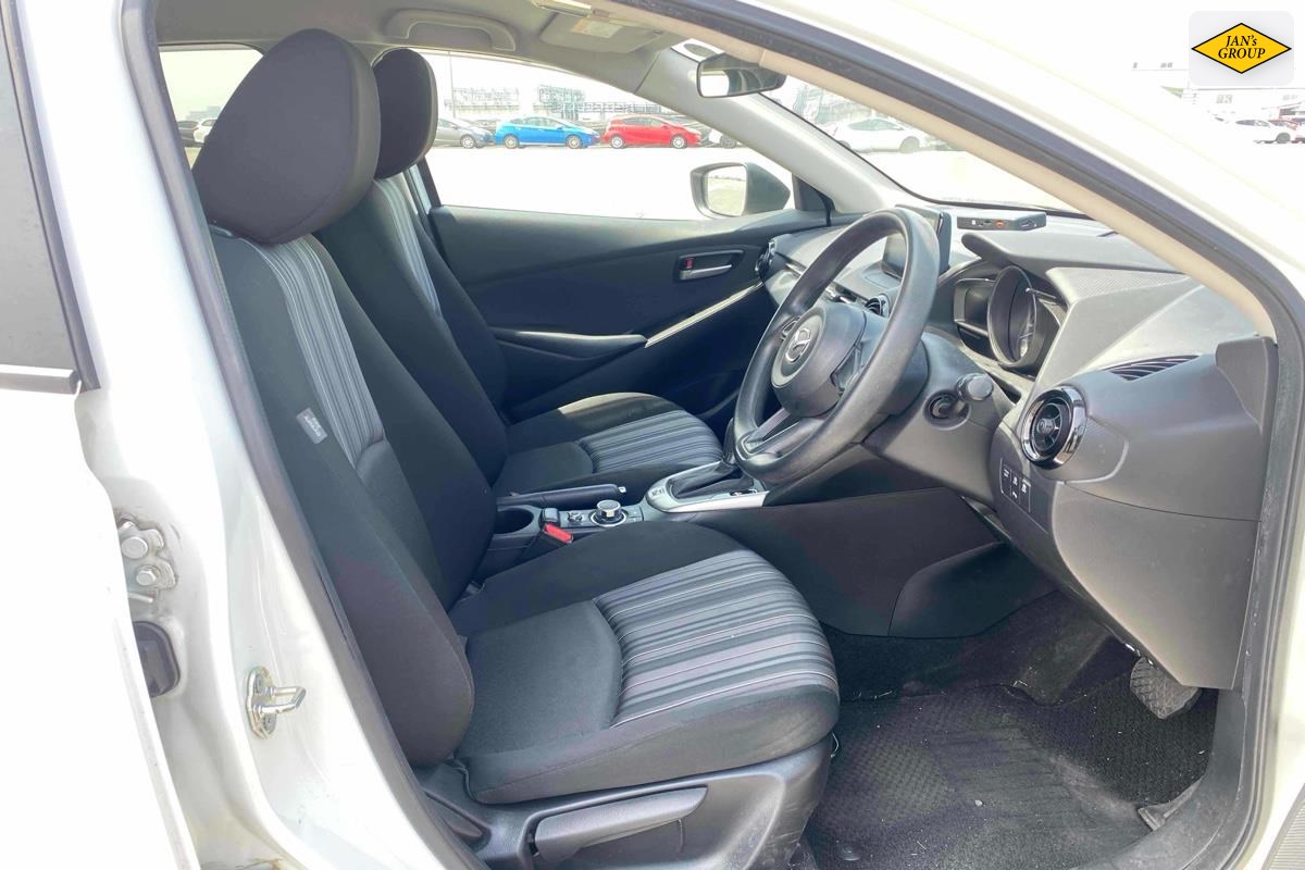 2020 Mazda Demio