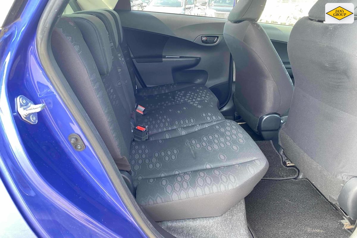 2015 Toyota Ractis