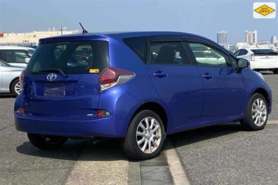 2015 Toyota Ractis - Thumbnail
