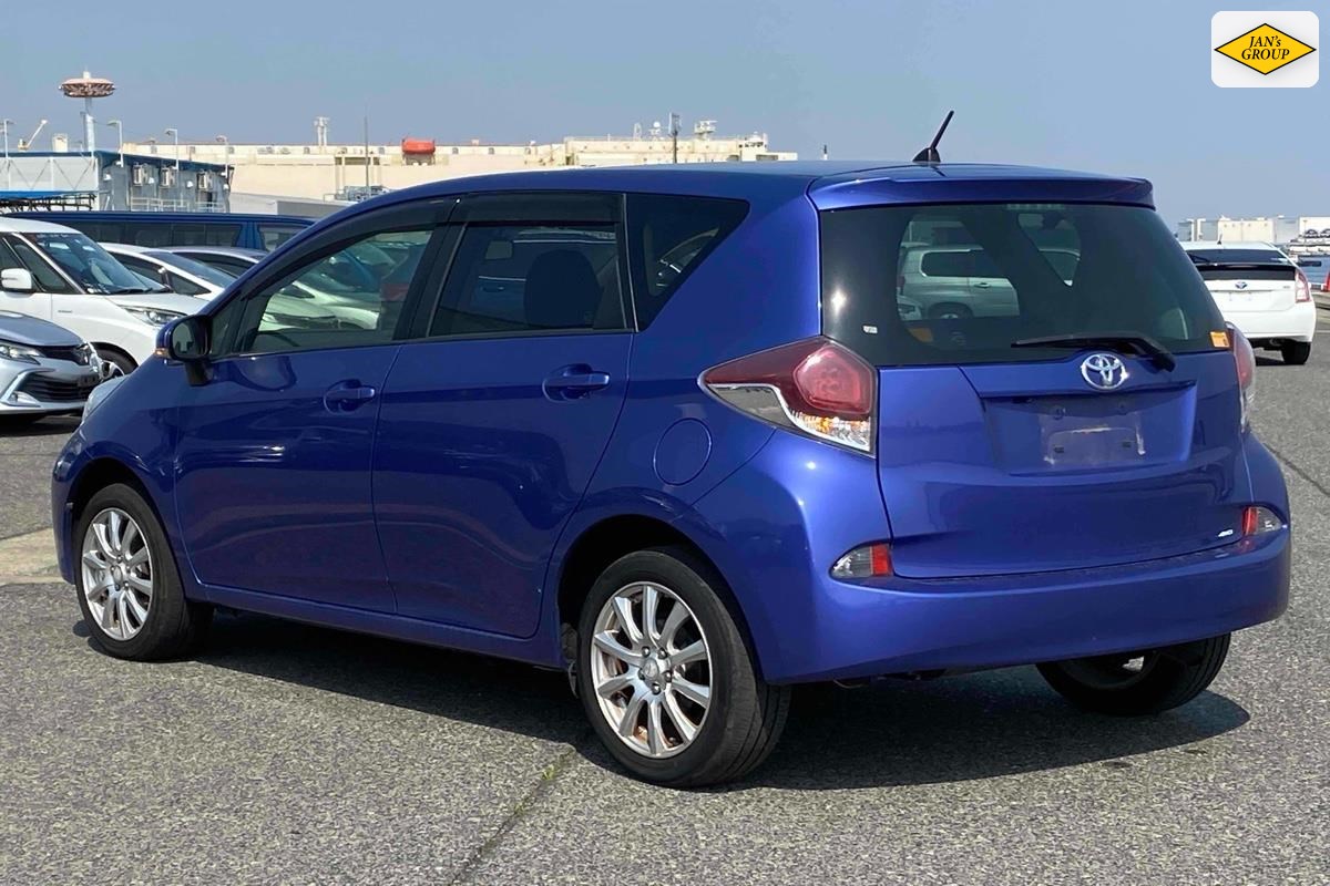 2015 Toyota Ractis