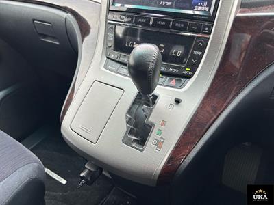 2013 Toyota Vellfire - Thumbnail