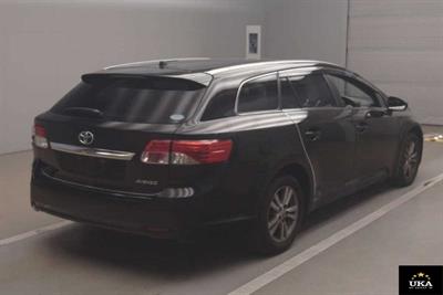 2013 Toyota Avensis - Thumbnail