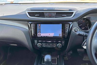 2016 Nissan X-Trail - Thumbnail