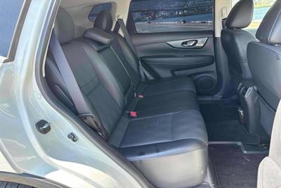 2016 Nissan X-Trail - Thumbnail