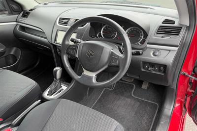 2016 Suzuki Swift - Thumbnail