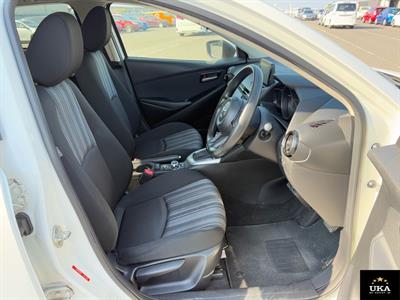 2020 Mazda 2 - Thumbnail