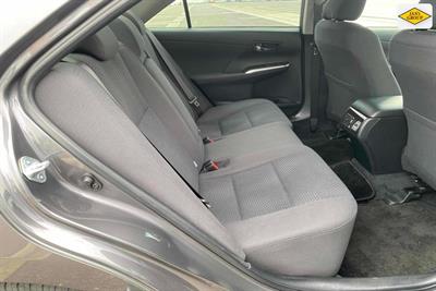 2013 Toyota Camry - Thumbnail