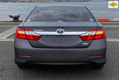 2013 Toyota Camry - Thumbnail