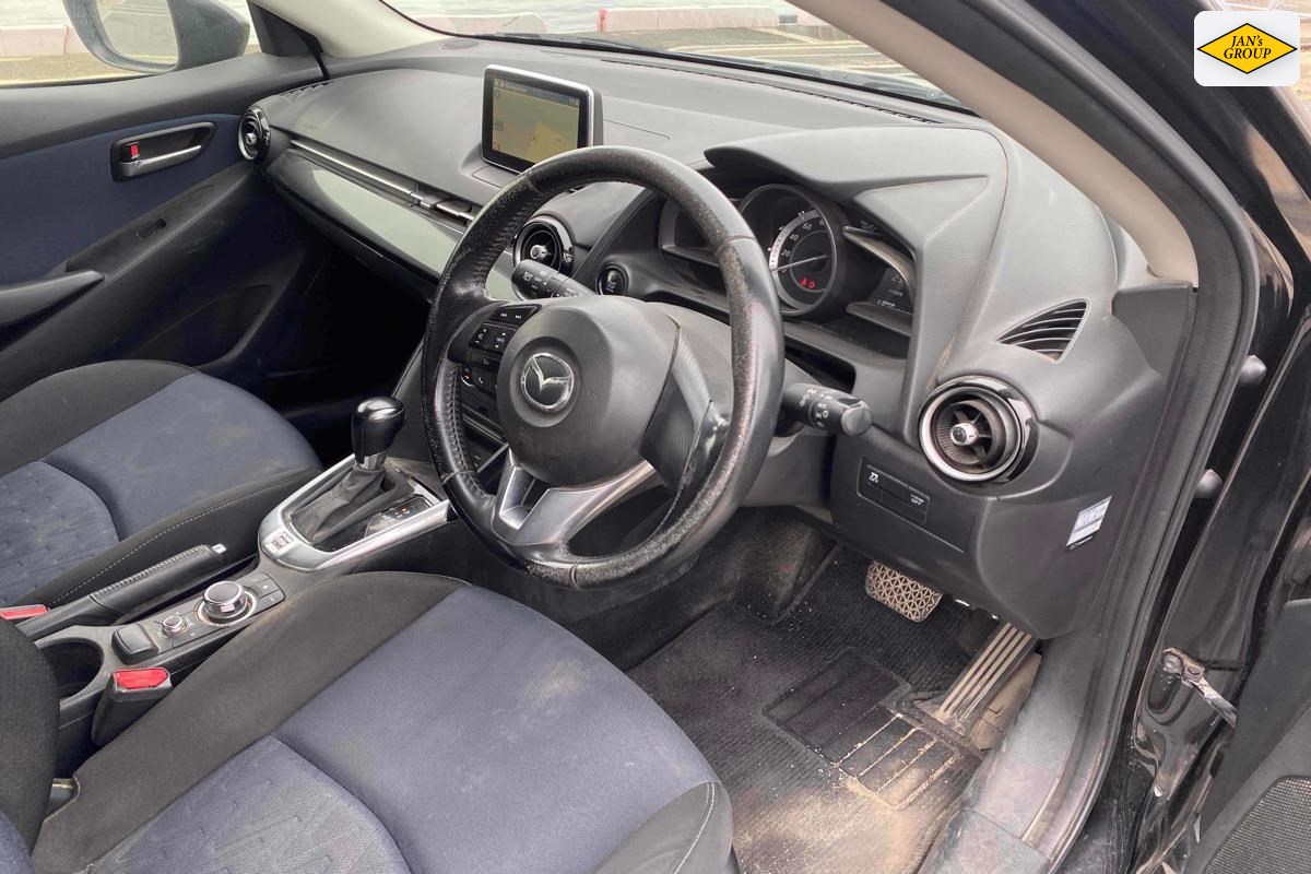 2014 Mazda Demio