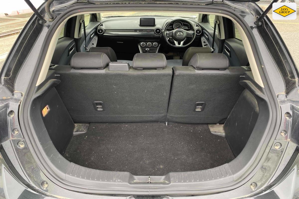 2014 Mazda Demio