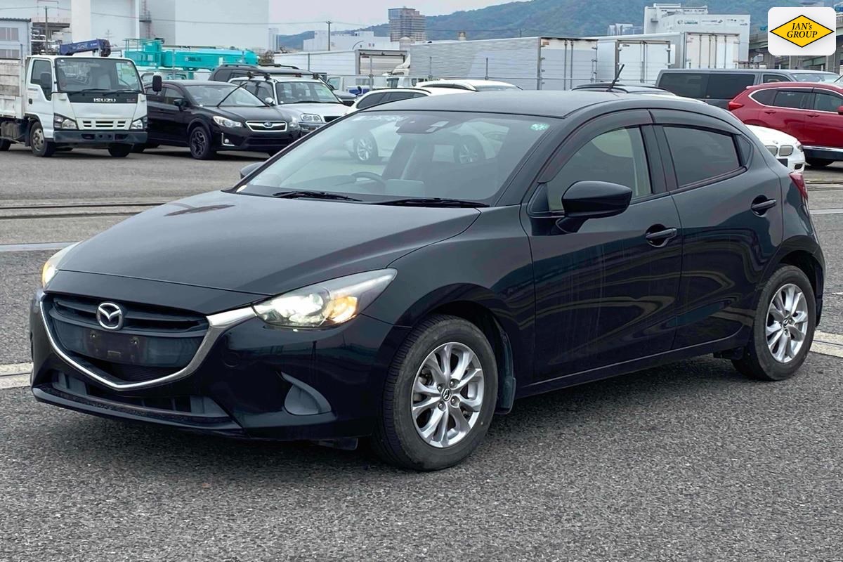 2014 Mazda Demio