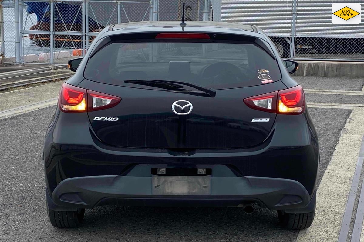 2014 Mazda Demio