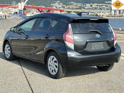 2015 Toyota Aqua - Thumbnail