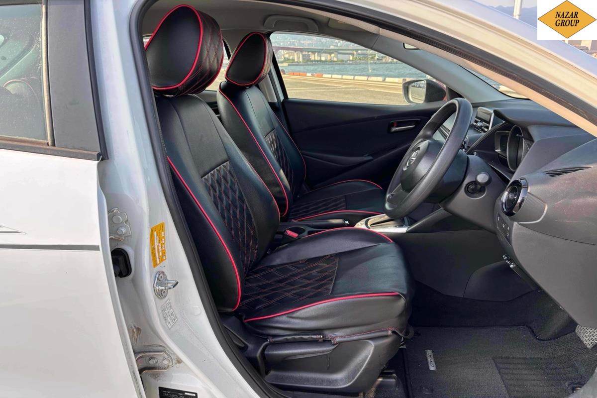 2015 Mazda Demio