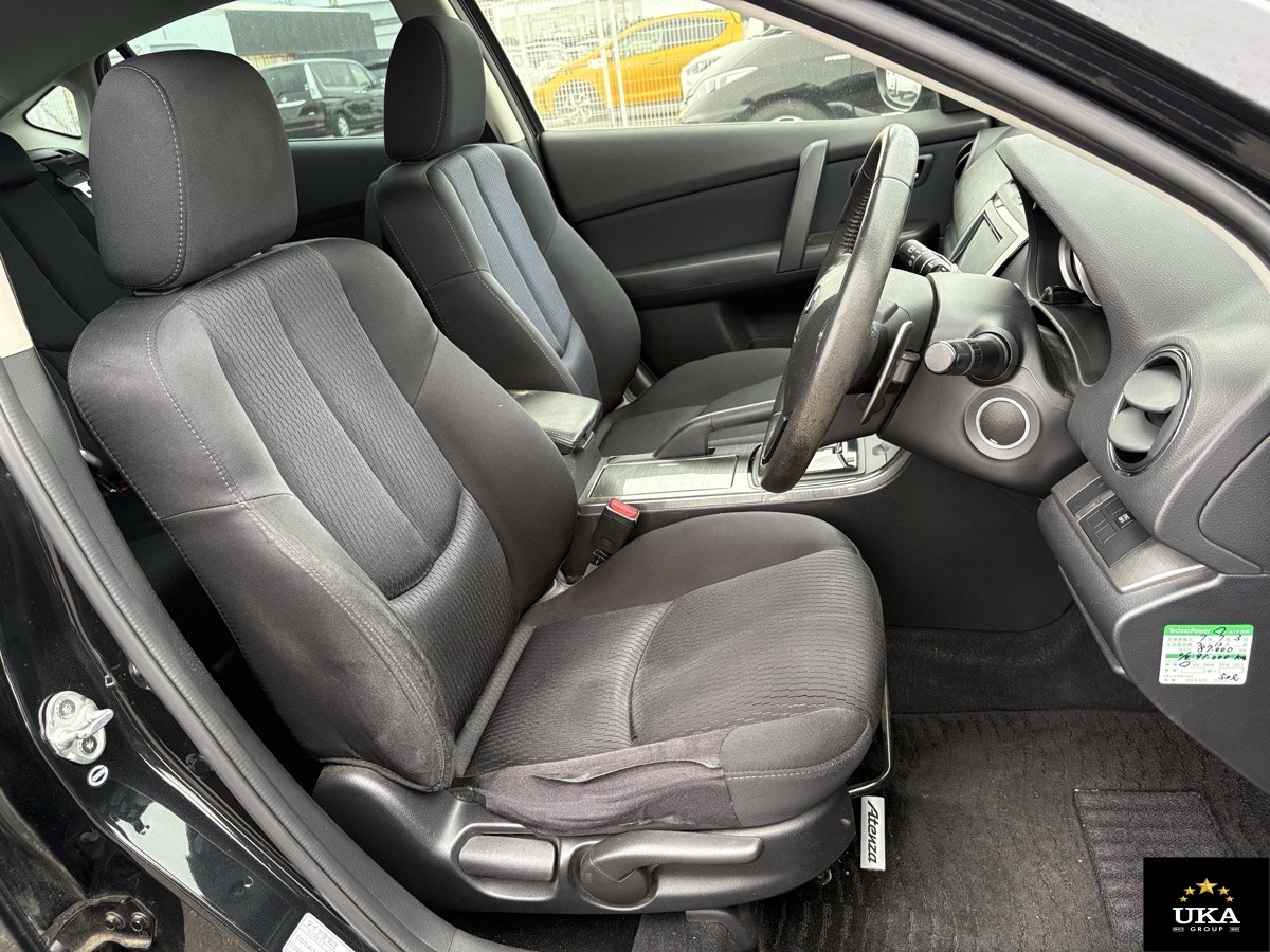 2012 Mazda Atenza