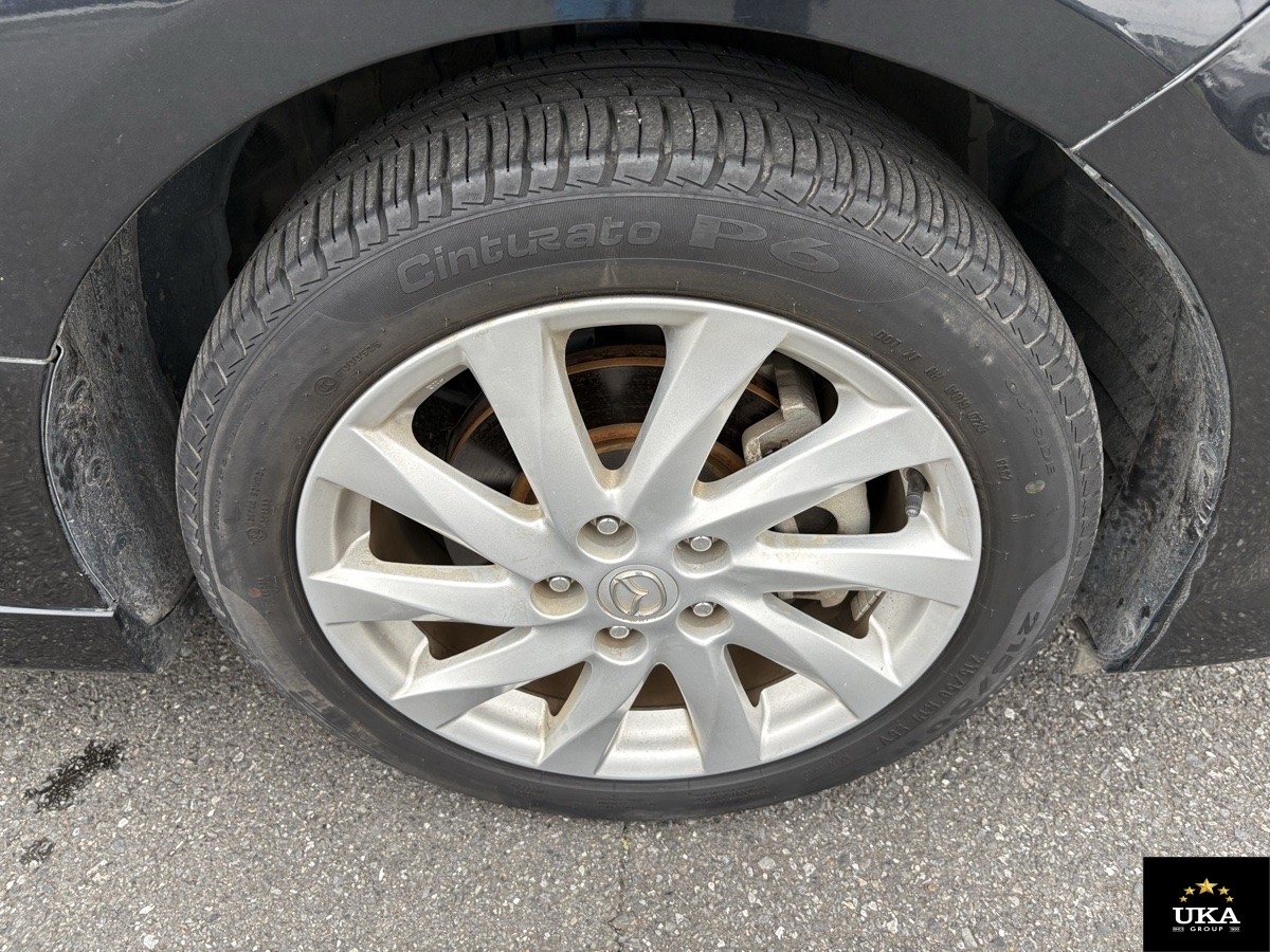 2012 Mazda Atenza