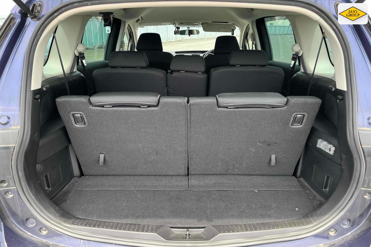 2013 Mazda Premacy