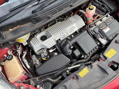 2012 Toyota Prius - Thumbnail