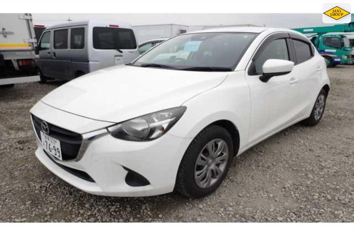 2019 Mazda Demio