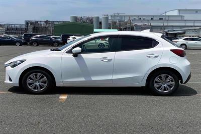 2019 Mazda Demio - Thumbnail