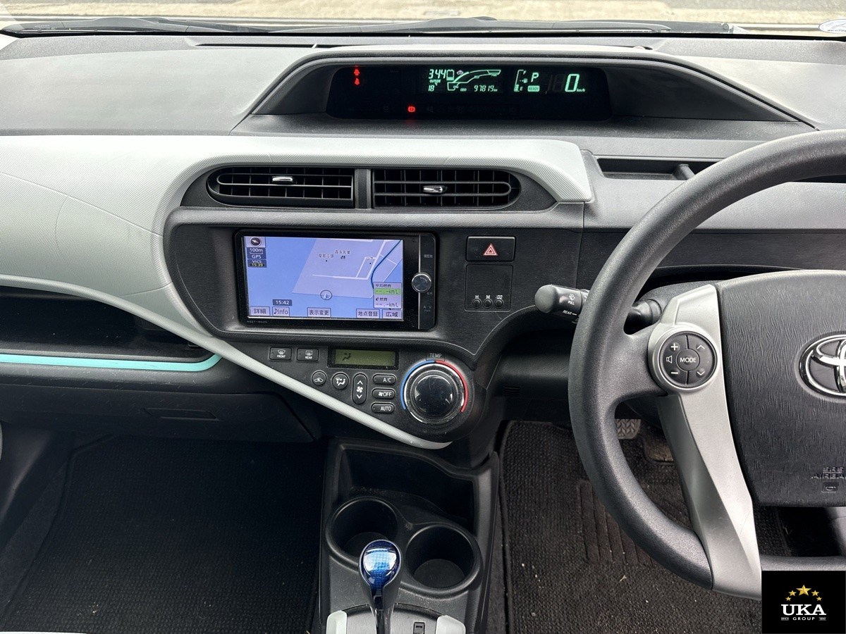 2013 Toyota Aqua