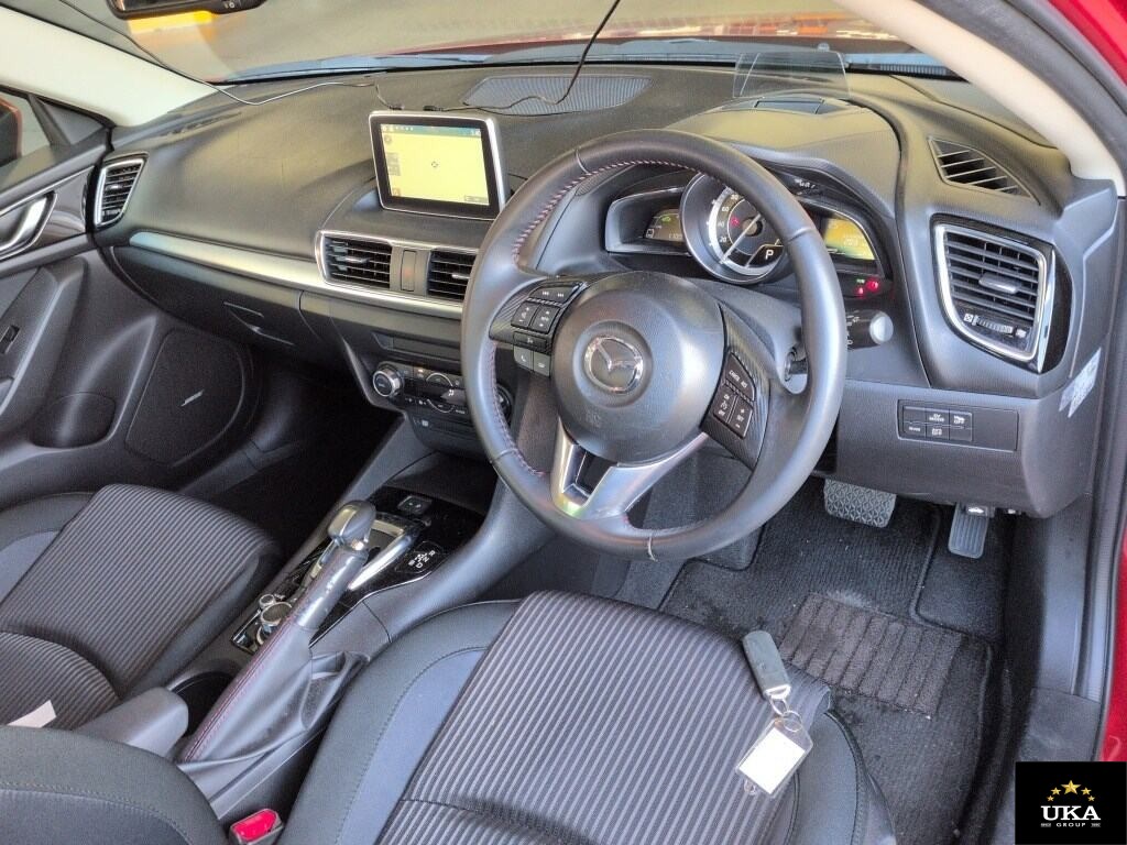 2014 Mazda Axela
