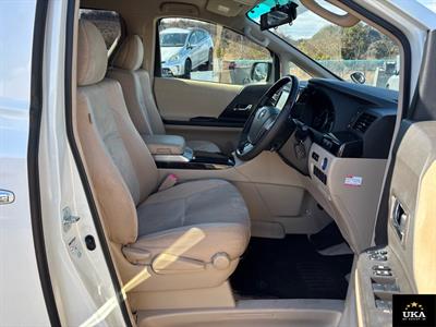 2014 Toyota Vellfire - Thumbnail