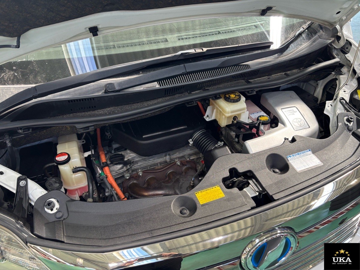 2014 Toyota Vellfire