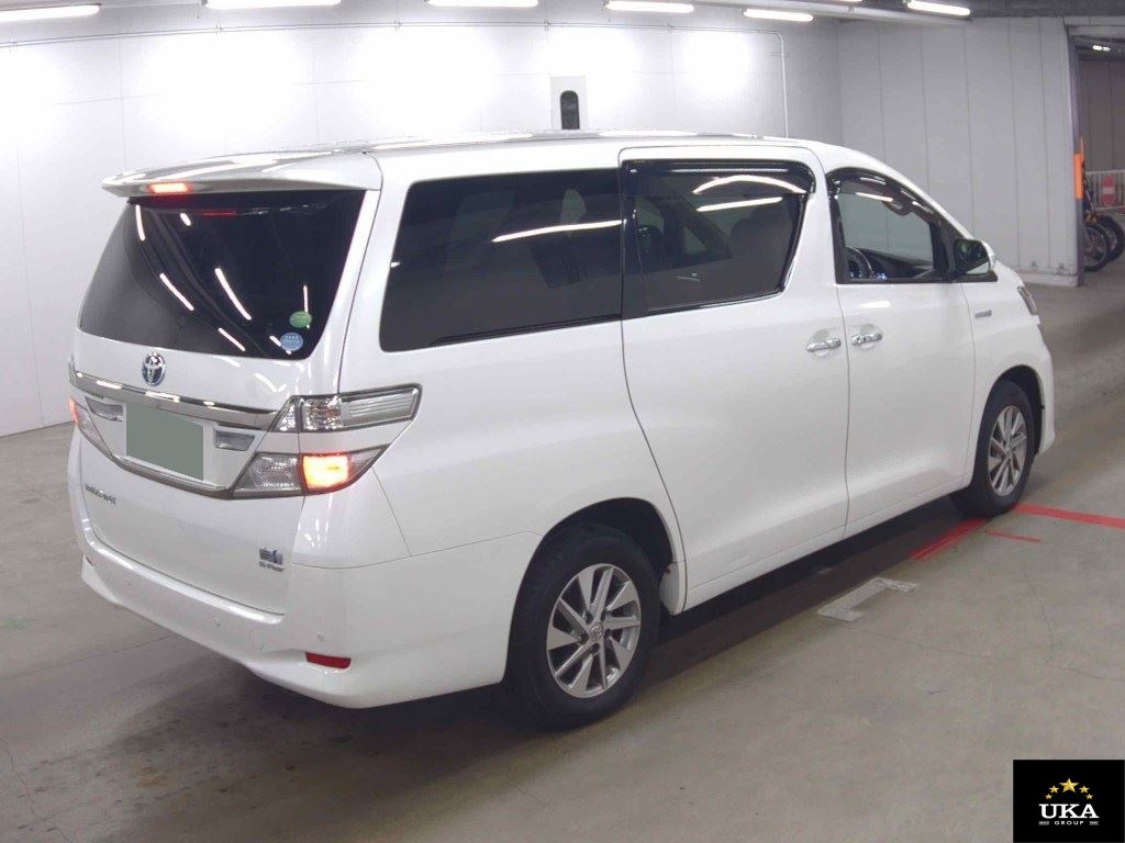 2014 Toyota Vellfire